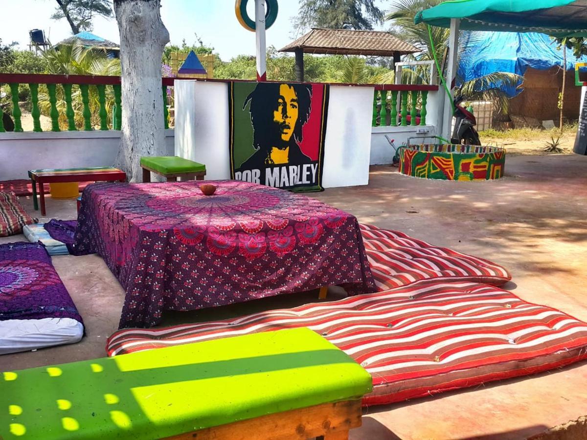 Rasta Mansion Beach And Hostel *