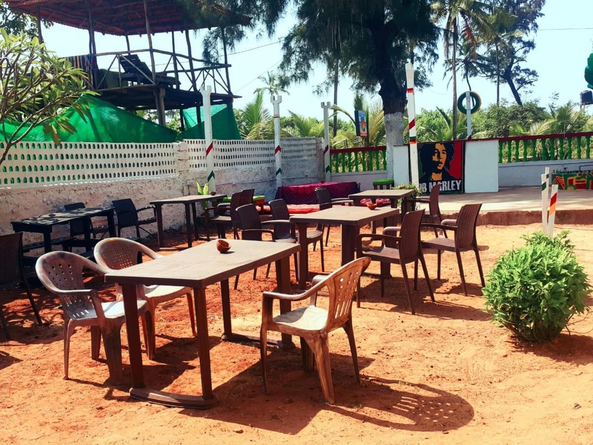 Hostel Rasta Mansion Beach And Arambol